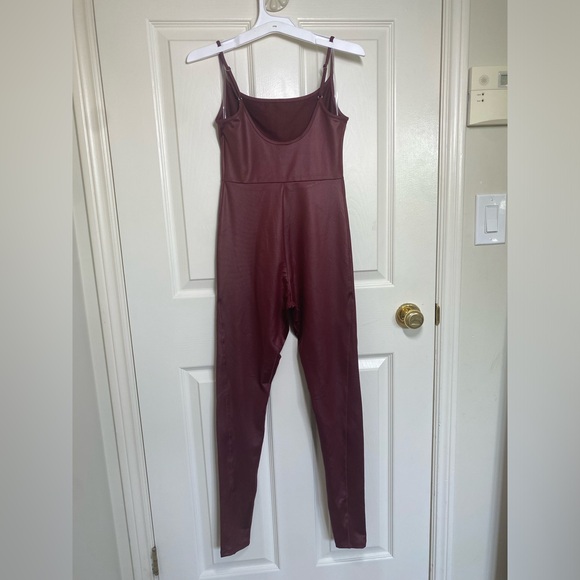 wild fable sleeveless liquid bodysuit in burgundy - Picture 5 of 9